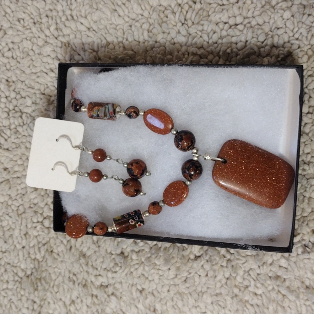 Necklace and earrings
